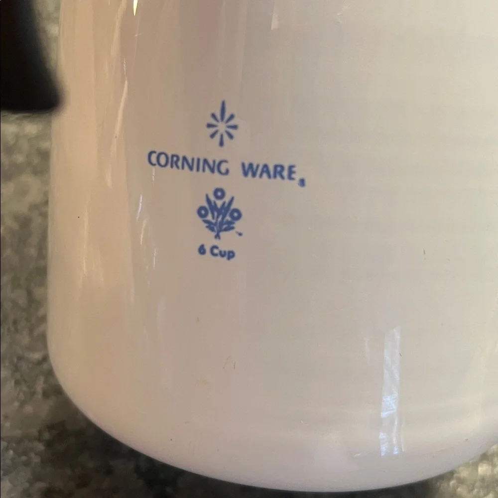 6 cup Vintage Corningware Stovetop percolator.  Super clean. Very few marks